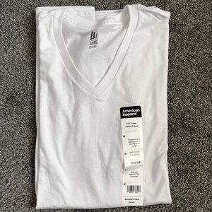 American Apparel Unisex
V-Neck